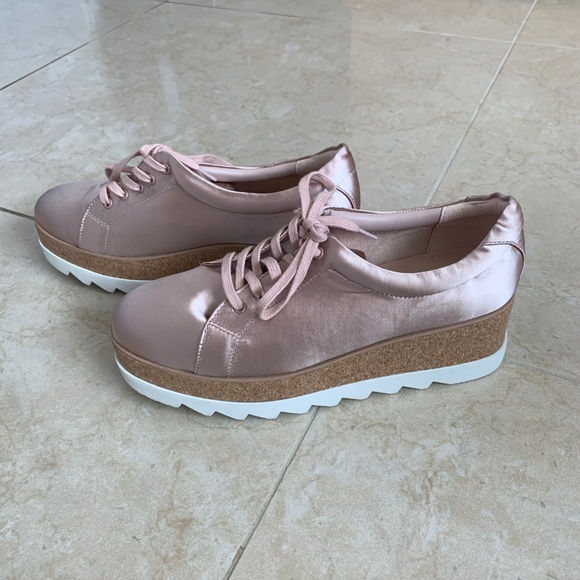 Aldo Shoes - NWOT Aldo Pink Satin Platform Sneakers. Aldo Shoes - NWOT Aldo Pink Satin Platform Sneakers.